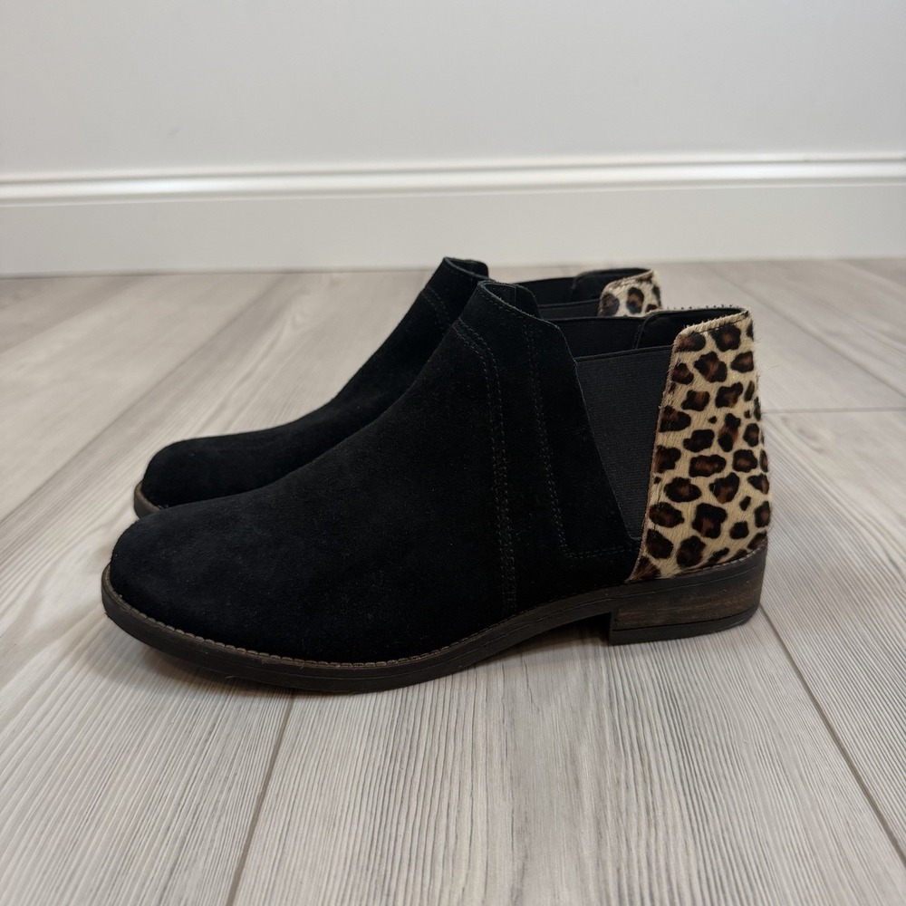 Clarks Demi Beat Boots‎ Women's 10 Black Suede Calf Hair Comfort Chelsea Bootie